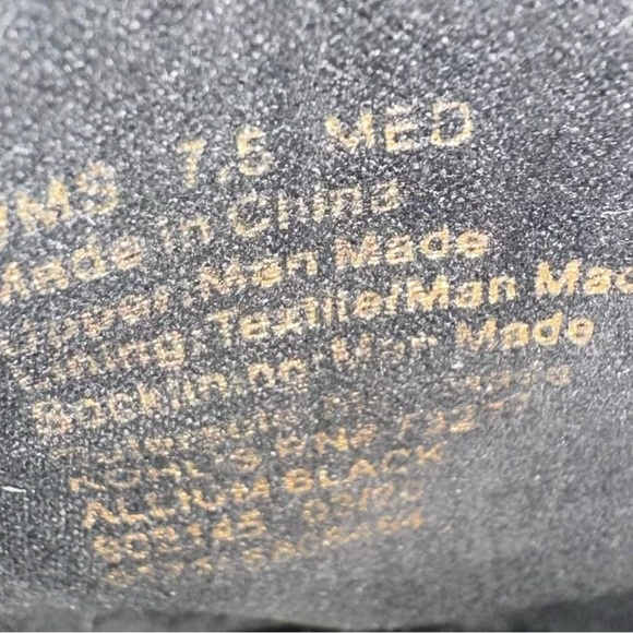 UEC Elizabeth And James Black Python Mule sz 7.5 - Picture 12 of 12